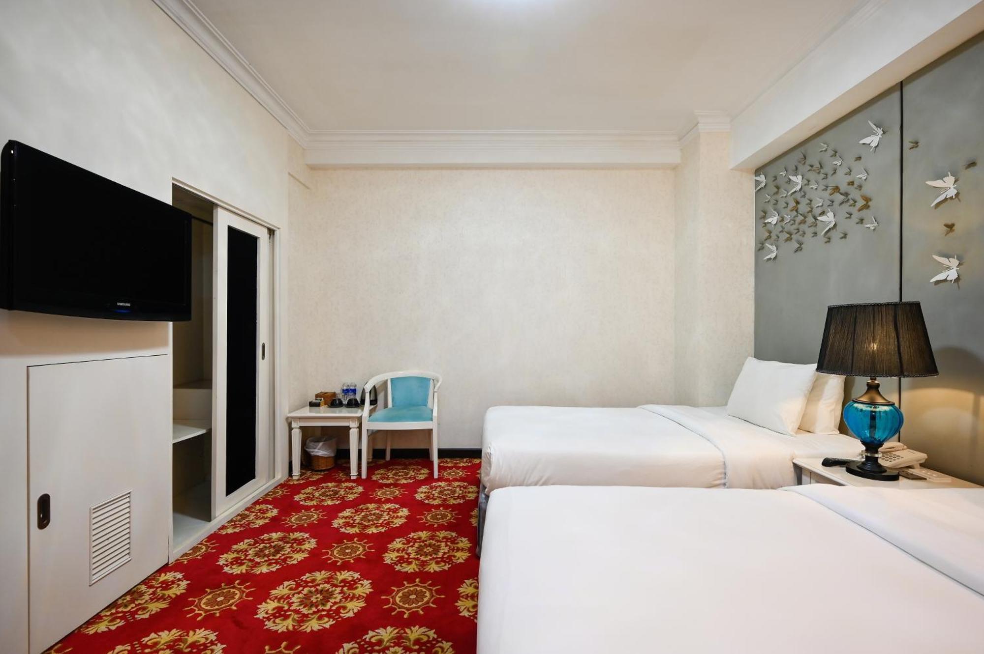 California Saigon Hotel & Rooftop Pool Ho-Chi-Minh-Stadt Exterior foto